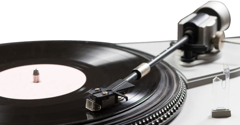 Is the human mind analog or digital - an old School Analog Recording, a phonograph player